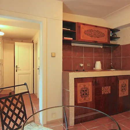 Appartement 1 Bed Flat - Sleeps 3 - Courtyard - Wifi